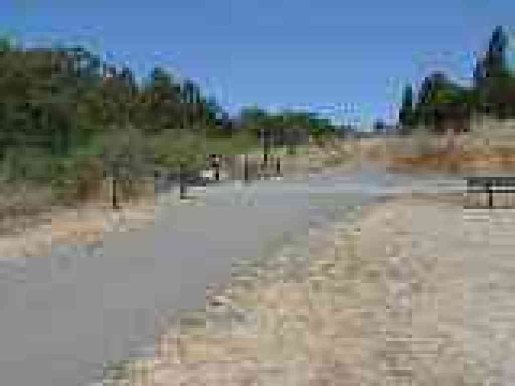 Approaching the bridge