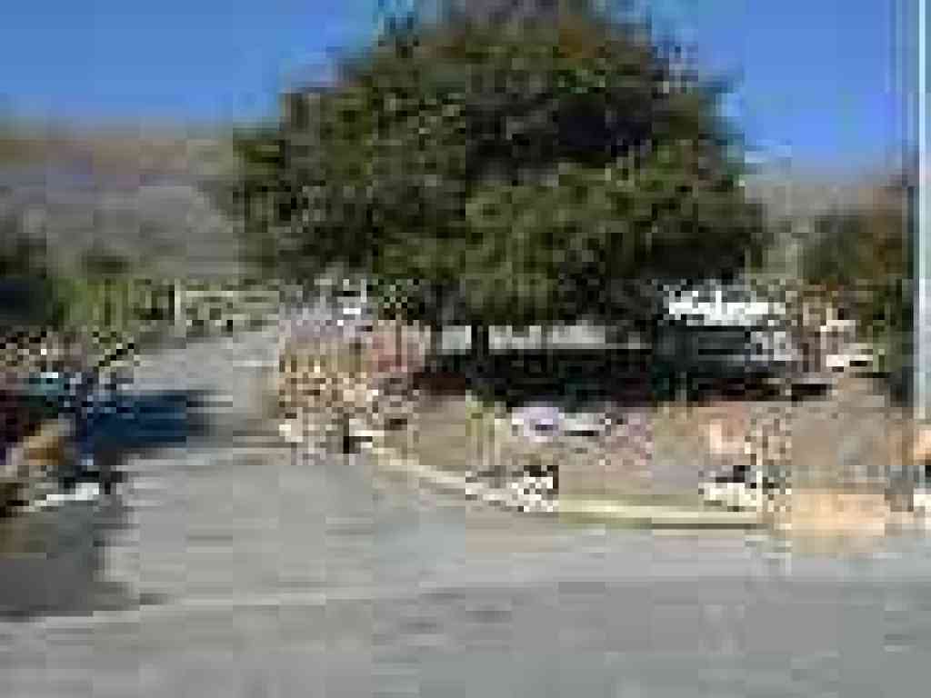Sobrante Ridge parking lot