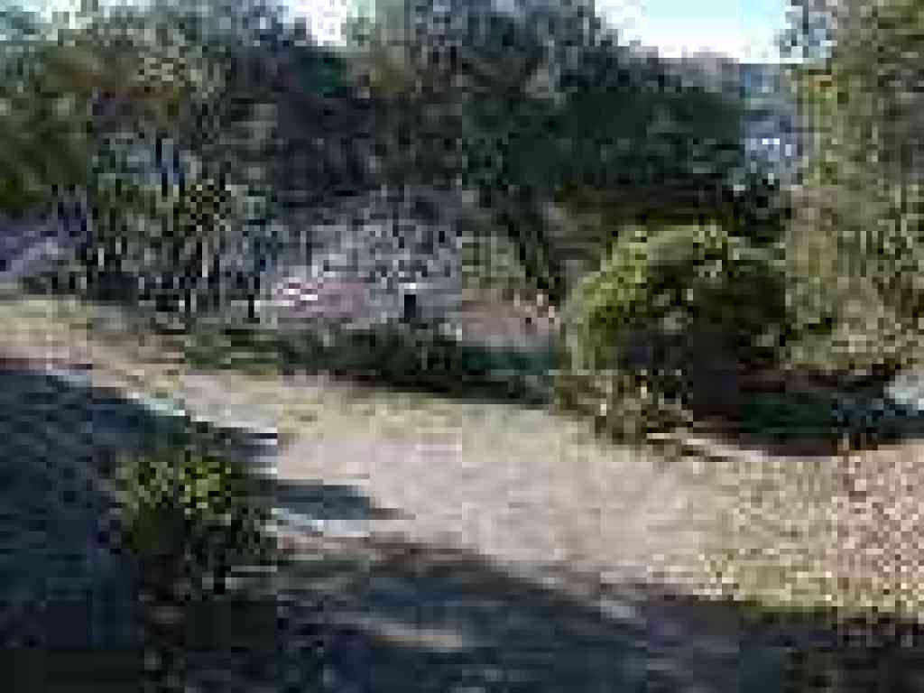 Near preserve border