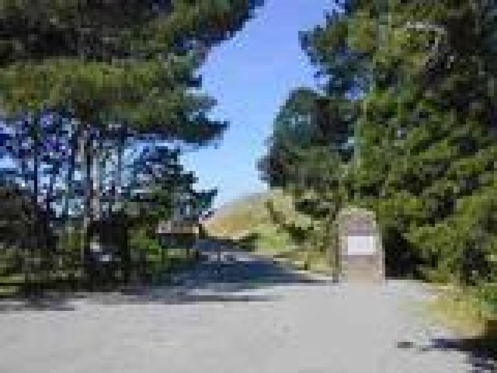Nimitz Gate