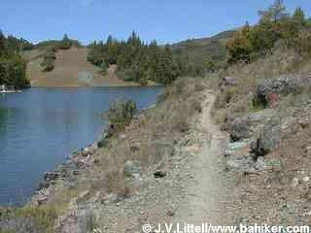 Kent Trail and Alpine Lake