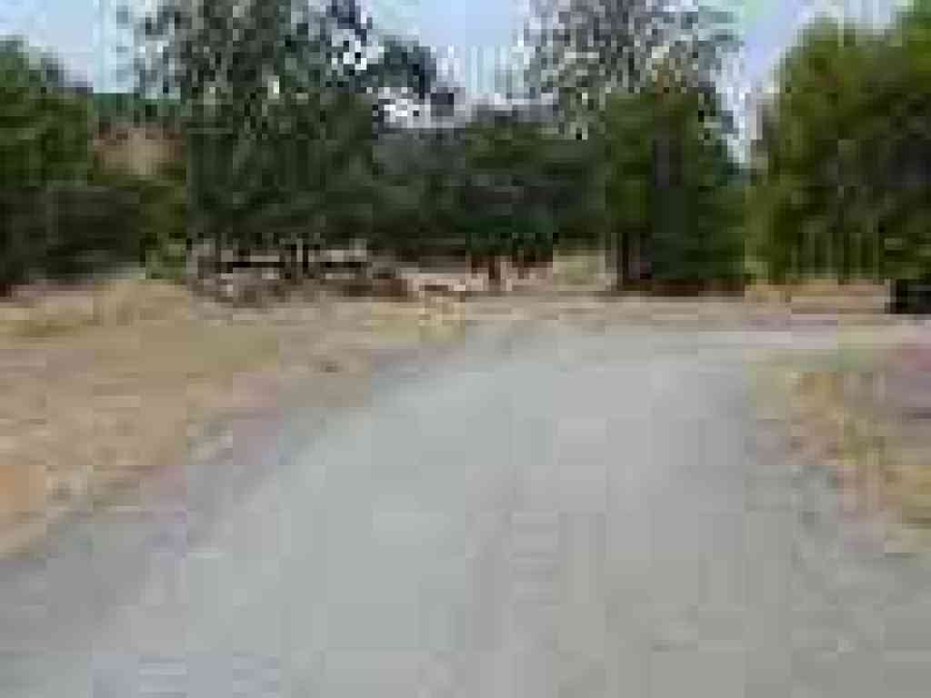 Junction with path to Miwok Village