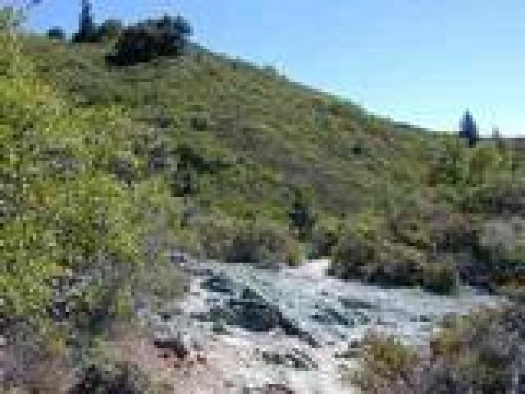 Crossing a serpentine outcrop