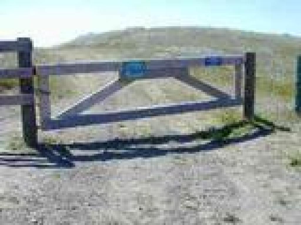 Gate