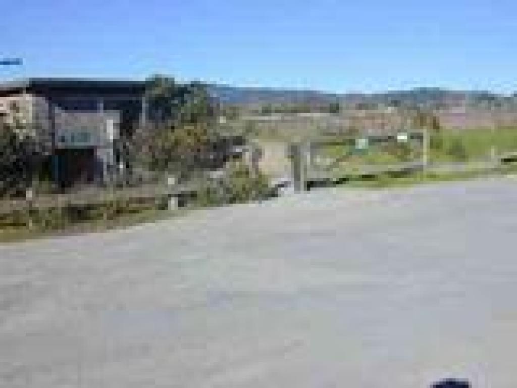 Gate