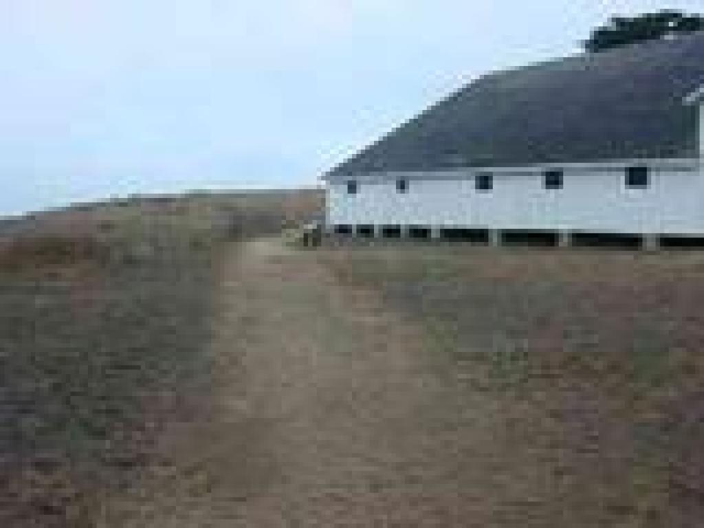 Skirting the ranch buildings