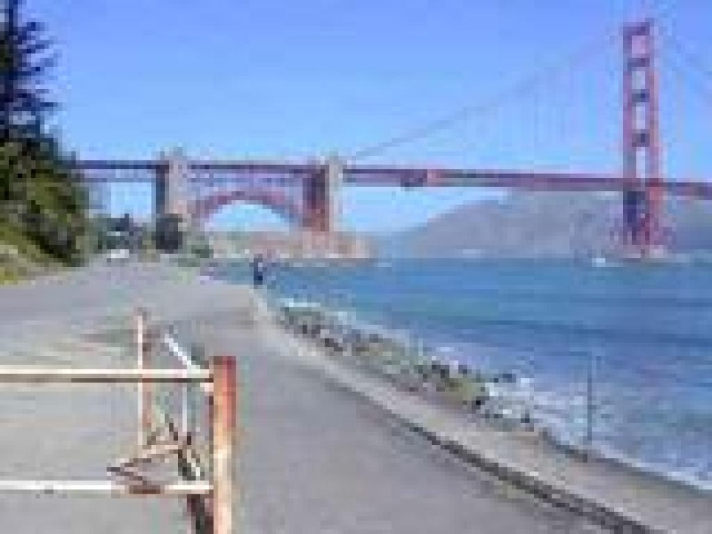 Road to Fort Mason