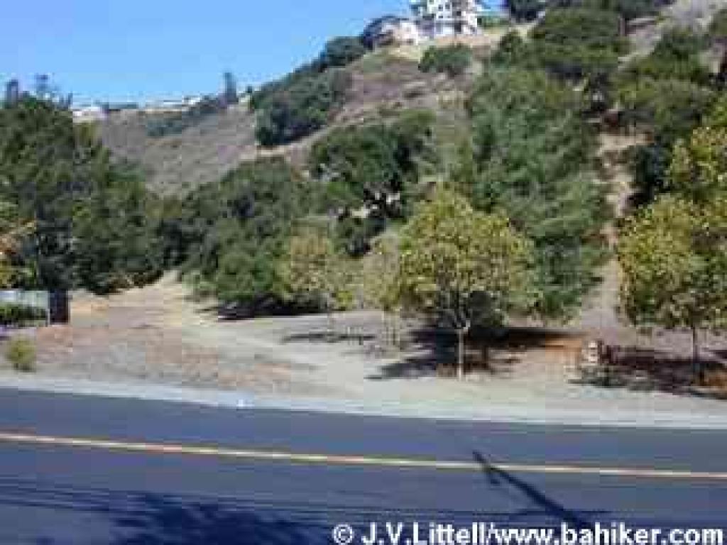 Crossing Brittan Avenue and entering Big Canyon Park