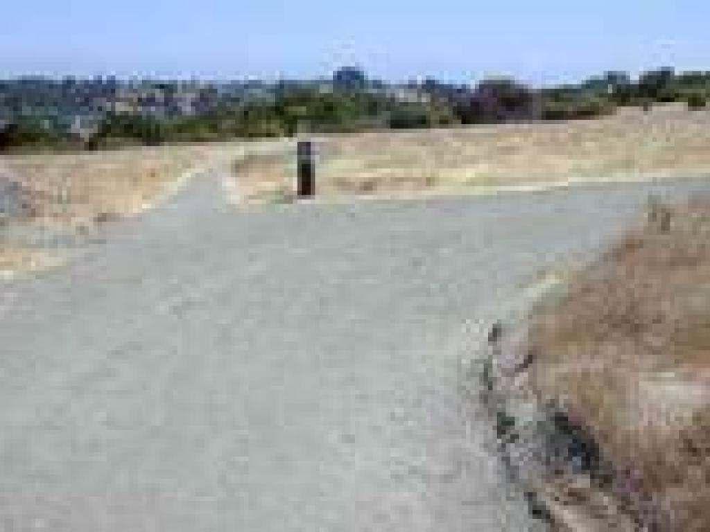 Junction with Edgewood Trail