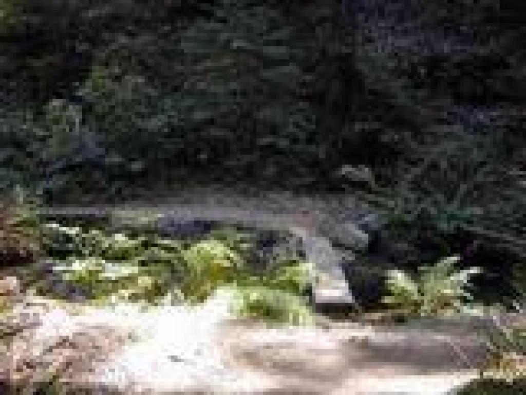 Crossing back to the east shore