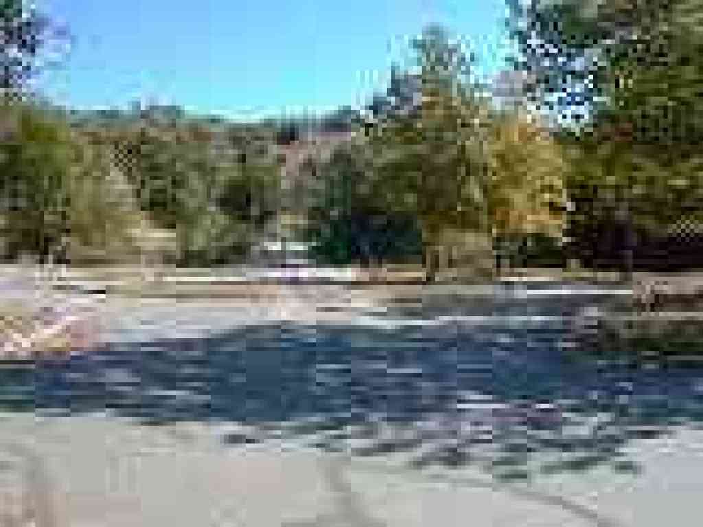 Approaching start of the Hotel Trail