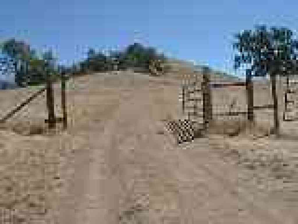 Gate