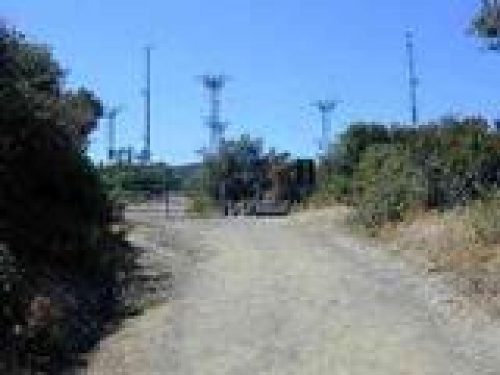 Gate