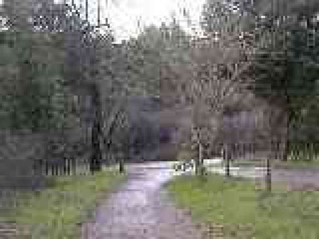 Photo of the approach to the junction