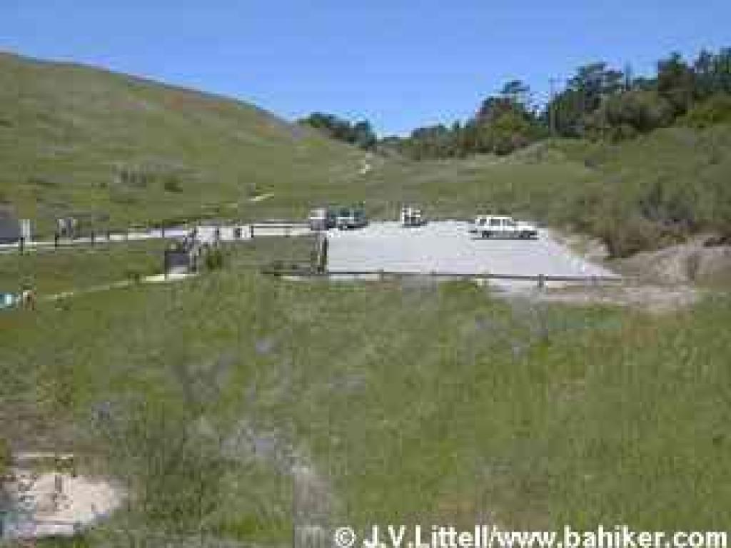 Photo of trailhead