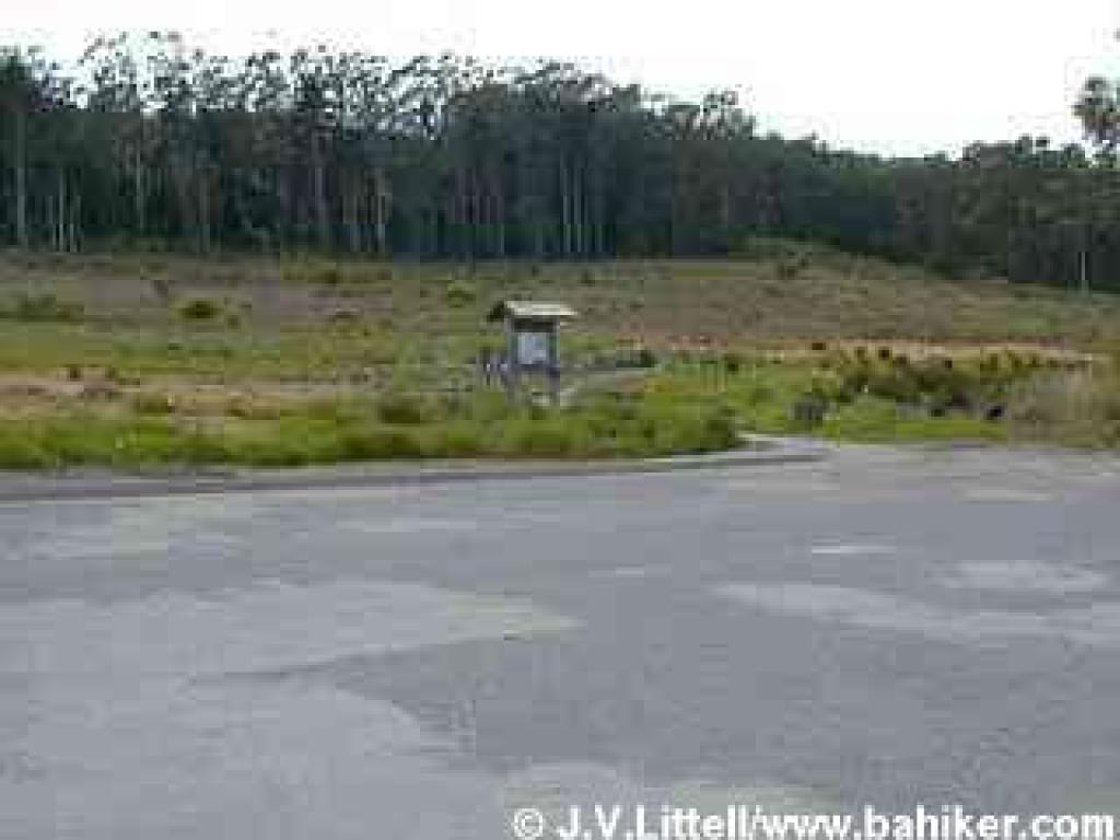 Photo of trailhead